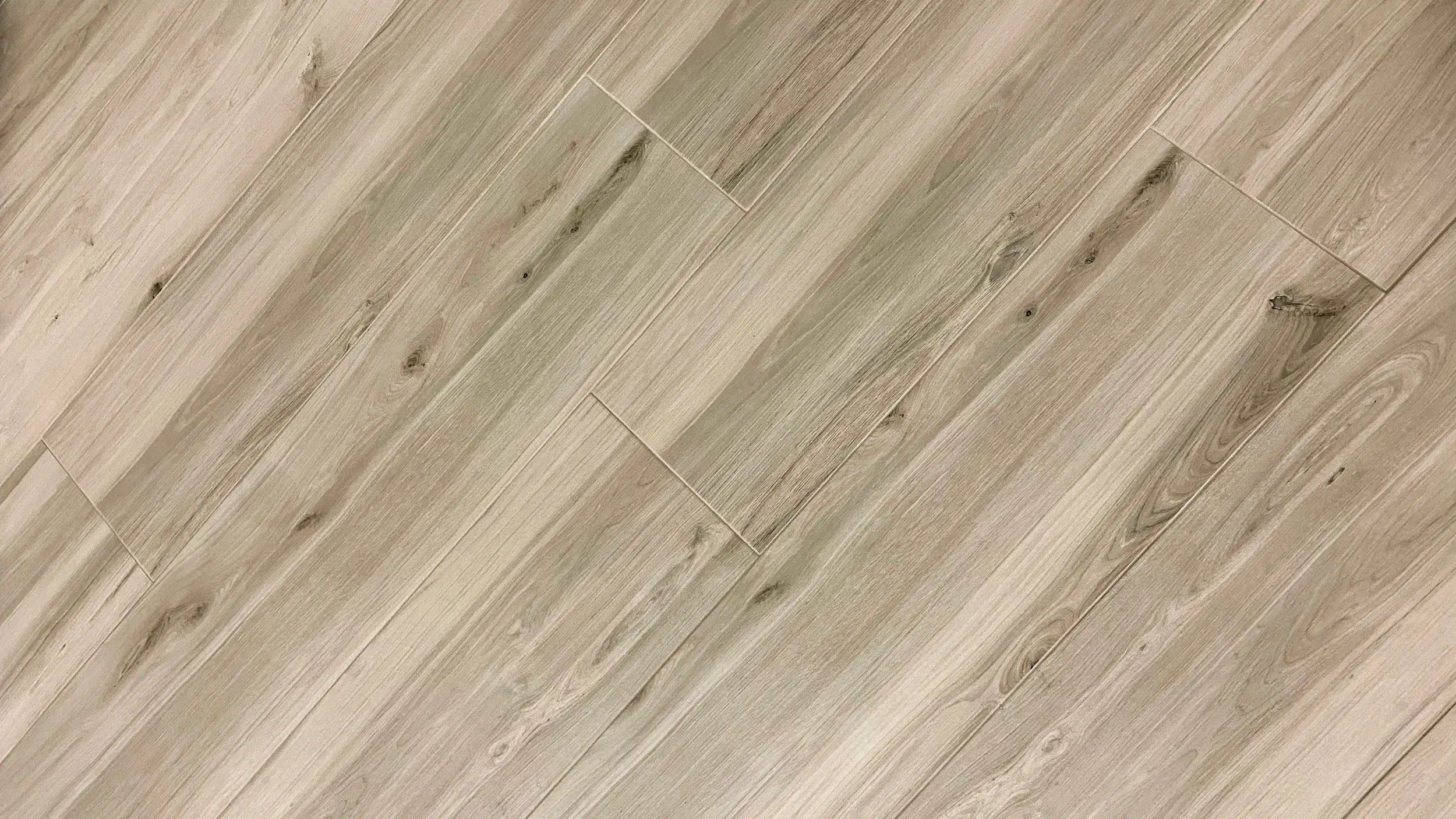 LVT